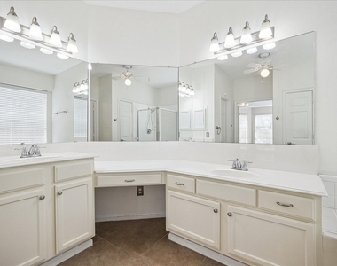 12831 Dove Point Lane - Photo Thumbnail 37