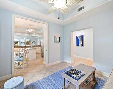7832 Hawthorne Drive - Photo Thumbnail 11