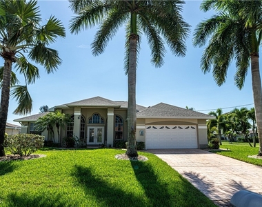 4701 Sands Boulevard - Photo Thumbnail 28