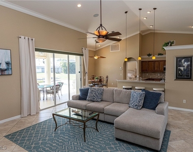 4701 Sands Boulevard - Photo Thumbnail 23