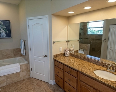 4701 Sands Boulevard - Photo Thumbnail 16