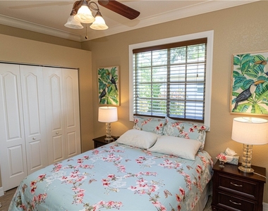 4701 Sands Boulevard - Photo Thumbnail 9