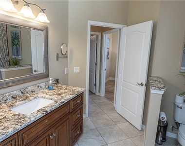 4701 Sands Boulevard - Photo Thumbnail 26