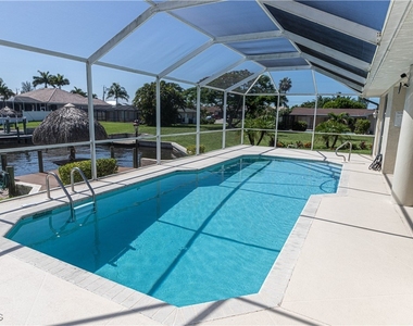4701 Sands Boulevard - Photo Thumbnail 2