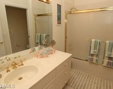 6650 Beach Resort Drive - Photo Thumbnail 11