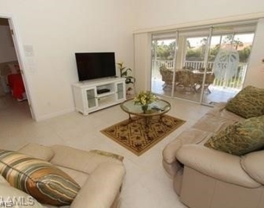 6650 Beach Resort Drive - Photo Thumbnail 7