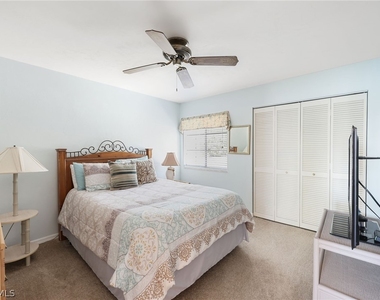 2541 Citrus Lake Drive - Photo Thumbnail 20