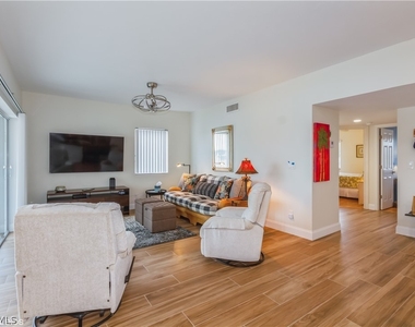 2671 Citrus Lake Drive - Photo Thumbnail 5