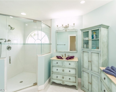 2611 Citrus Lake Drive - Photo Thumbnail 13