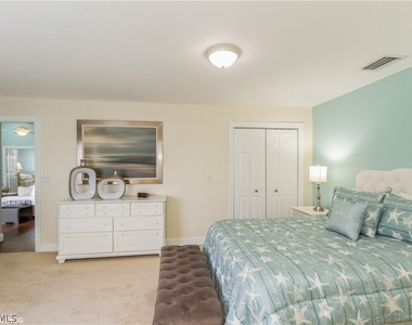 2611 Citrus Lake Drive - Photo Thumbnail 9