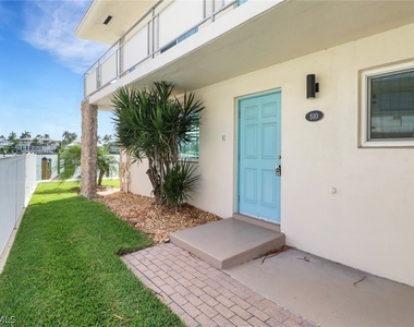 2500 Gulf Shore Boulevard N - Photo Thumbnail 2