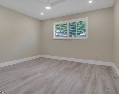 2500 Gulf Shore Boulevard N - Photo Thumbnail 14