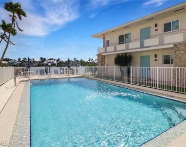 2500 Gulf Shore Boulevard N - Photo Thumbnail 25