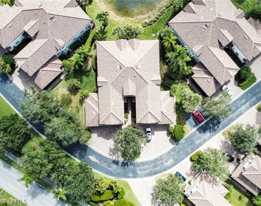 8138 Saratoga Drive - Photo Thumbnail 4