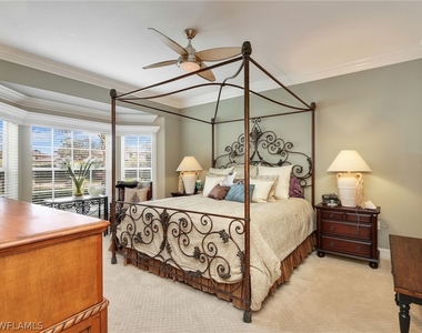 8138 Saratoga Drive - Photo Thumbnail 23