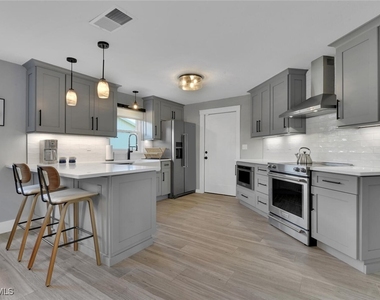 2328 Clipper Way - Photo Thumbnail 21