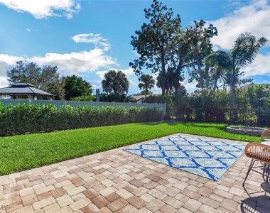 2328 Clipper Way - Photo Thumbnail 9