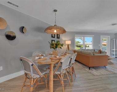 2328 Clipper Way - Photo Thumbnail 17