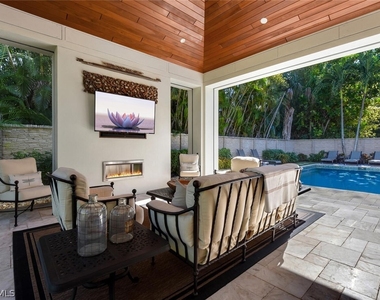 2250 Crayton Road - Photo Thumbnail 9
