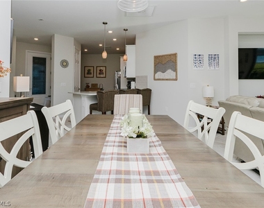5988 Mayflower Way - Photo Thumbnail 8