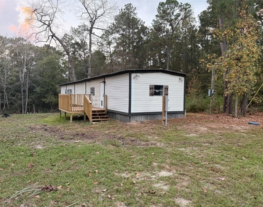 279 White Oak Circle - Photo Thumbnail 4