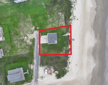 2496 Gilmore - Photo Thumbnail 27