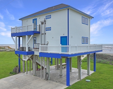 2496 Gilmore - Photo Thumbnail 34