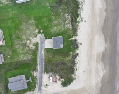 2496 Gilmore - Photo Thumbnail 28
