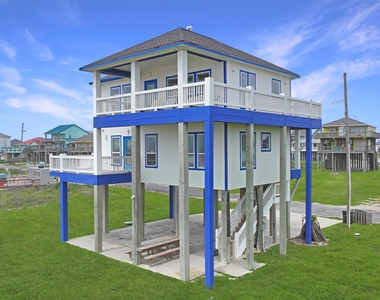 2496 Gilmore - Photo Thumbnail 33