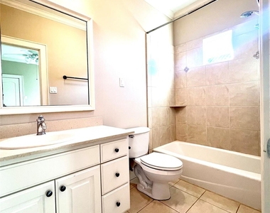 3000 Mcculloch Circle - Photo Thumbnail 20