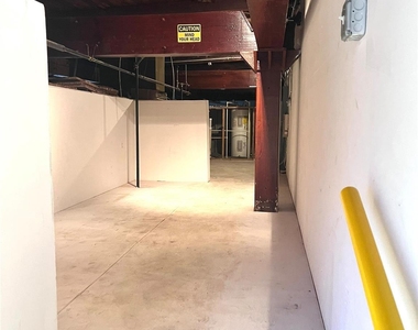 1310 Nance Street - Photo Thumbnail 12
