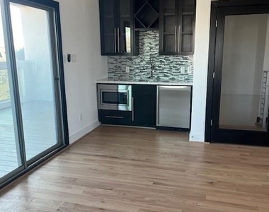 1255 Utah Street - Photo Thumbnail 12