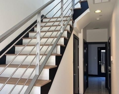 1255 Utah Street - Photo Thumbnail 4