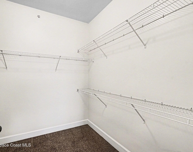 6440 Borasco Drive - Photo Thumbnail 14