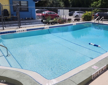 2205 Knox Mcrae Drive - Photo Thumbnail 7