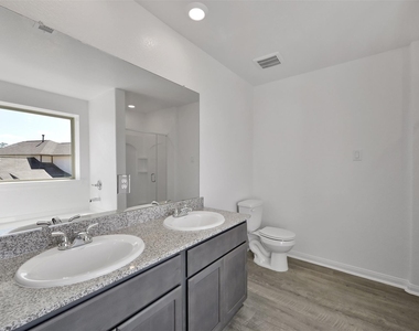 2140 Cedar Bend Drive - Photo Thumbnail 19