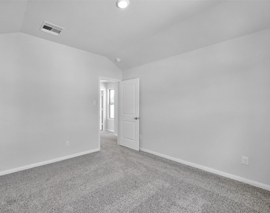 2140 Cedar Bend Drive - Photo Thumbnail 25