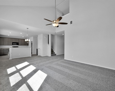 2140 Cedar Bend Drive - Photo Thumbnail 6
