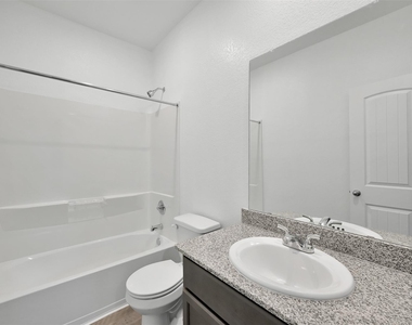 2140 Cedar Bend Drive - Photo Thumbnail 13