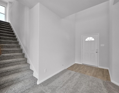 2140 Cedar Bend Drive - Photo Thumbnail 15