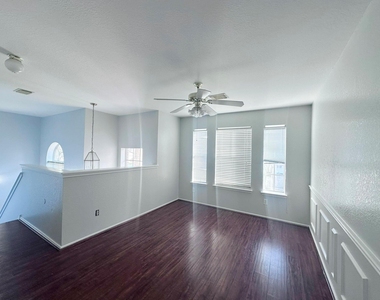 15522 Baxter Avenue - Photo Thumbnail 16