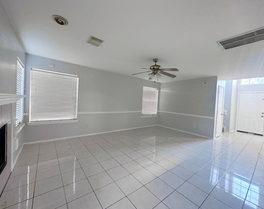 15522 Baxter Avenue - Photo Thumbnail 1