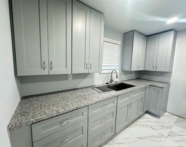 4412 Cline Street - Photo Thumbnail 3