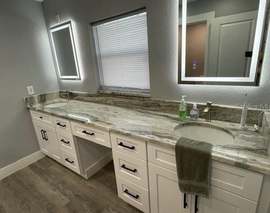 2950 Pallanza Drive S - Photo Thumbnail 13