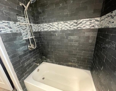 2950 Pallanza Drive S - Photo Thumbnail 22