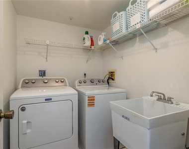320 Island Way - Photo Thumbnail 43