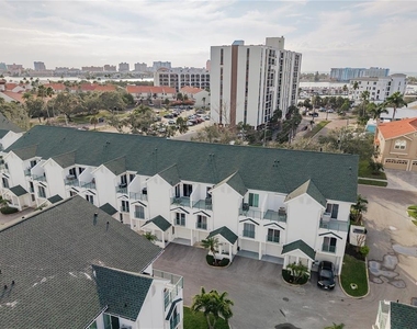 320 Island Way - Photo Thumbnail 55