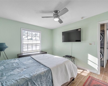4728 Beach Drive Se - Photo Thumbnail 25