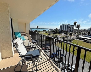 1460 Gulf Boulevard - Photo Thumbnail 26