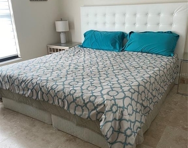 6260 Sun Boulevard - Photo Thumbnail 34
